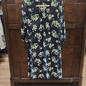 Tommy Hilfiger Perfect For SPRING! Navy Dress With Tulips